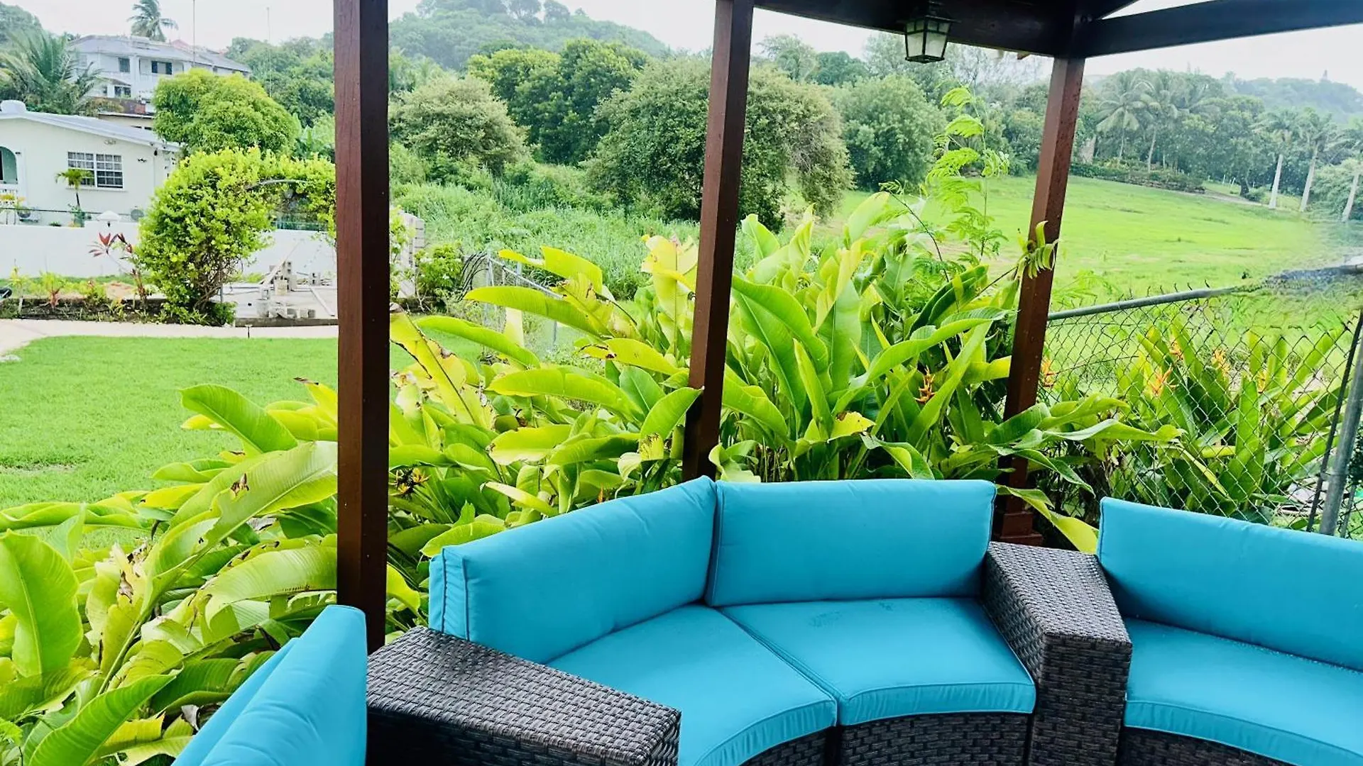 Island Breeze Apartment Saint Thomas